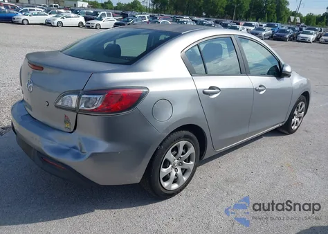 2011 Mazda Mazda3 I Sport из США, поврежденный, VIN JM1BL1UG1B1492144